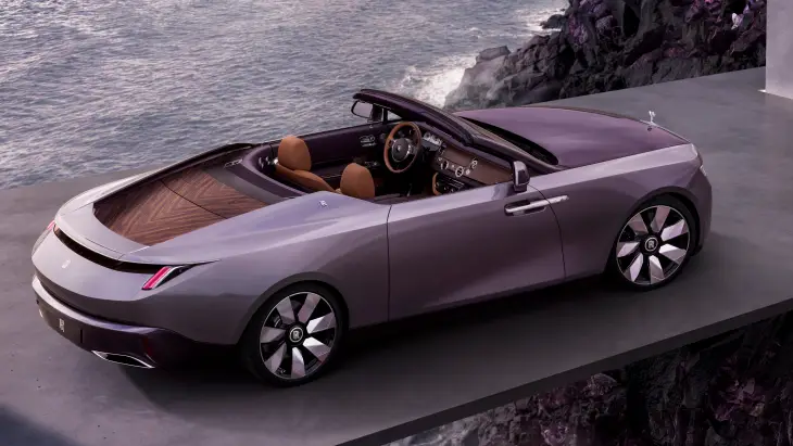 Dünyanın En Pahalı Otomobili Bir Kez Daha Rolls-Royce Oldu