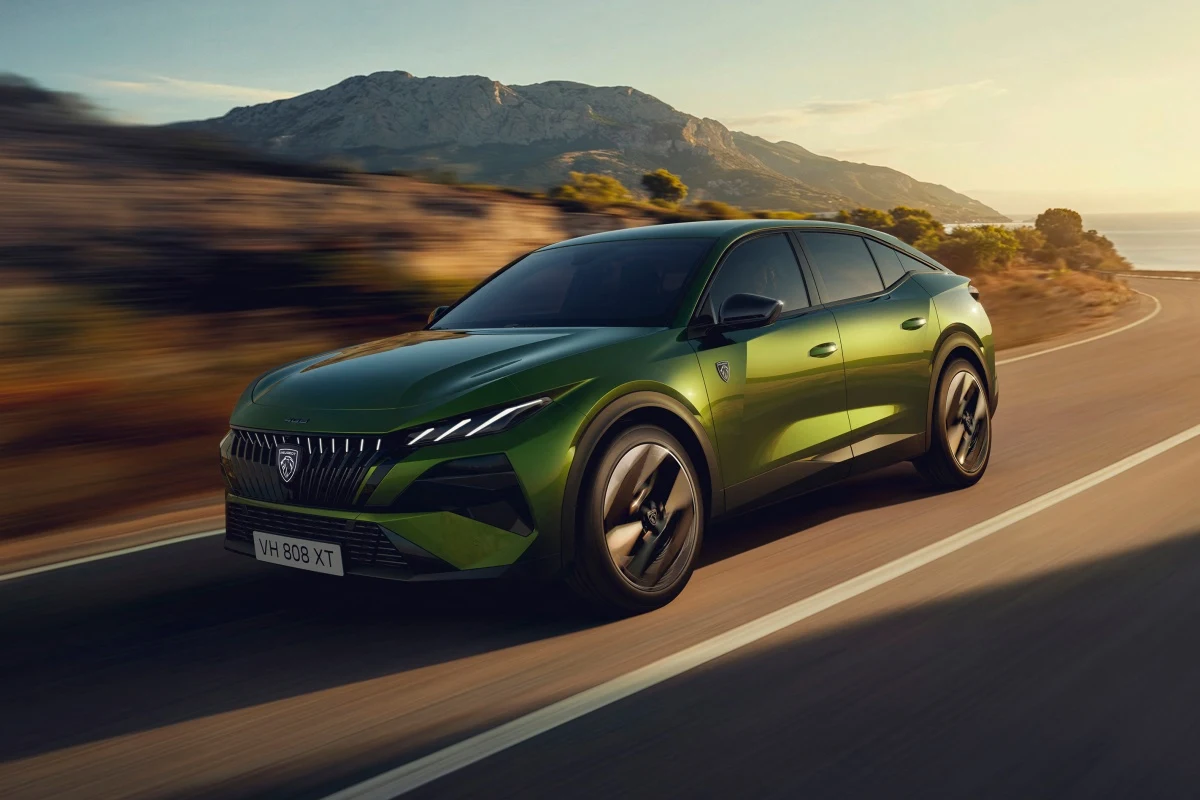 SUV mu, Sedan mı? Tüm Ezberleri Bozan Tasarım: Peugeot 408