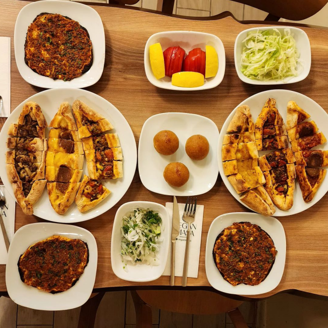 İstanbul’daki En İyi Vegan Restoranlar: Bitkisel Mutfağın Öne Çıkan Adresleri