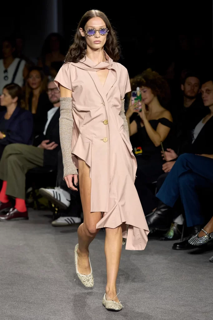 2024 İlkbahar Yaz Paris Moda Haftası Koleksiyonları