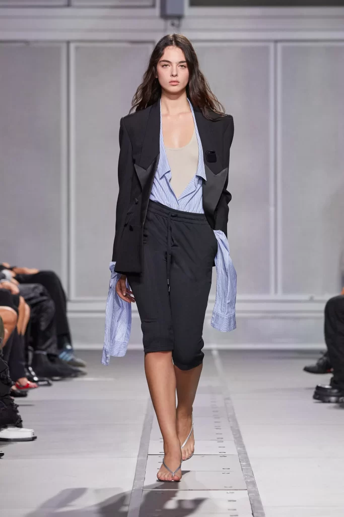 2024 İlkbahar Yaz Paris Moda Haftası Koleksiyonları