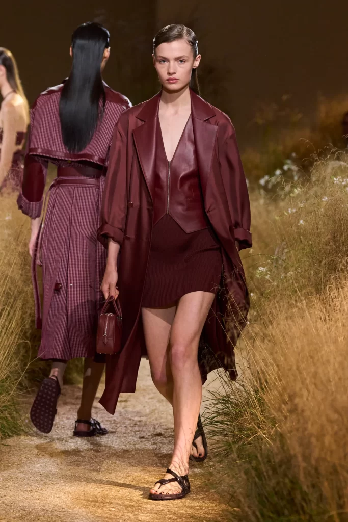 2024 İlkbahar Yaz Paris Moda Haftası Koleksiyonları
