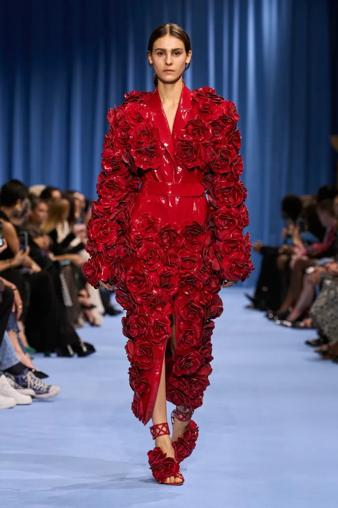 2024 İlkbahar Yaz Paris Moda Haftası Koleksiyonları