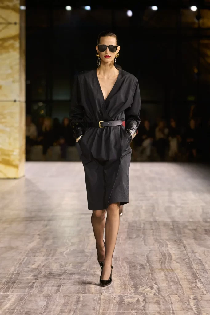 2024 İlkbahar Yaz Paris Moda Haftası Koleksiyonları
