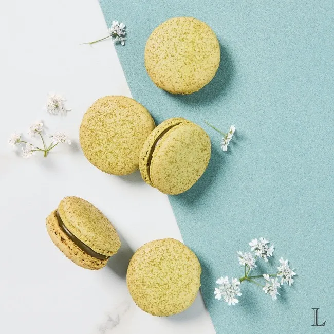 Ladurée’nin el yapımı yeşil makaronları – Paris Rue Royale’deki ünlü pastanenin klasik lezzeti