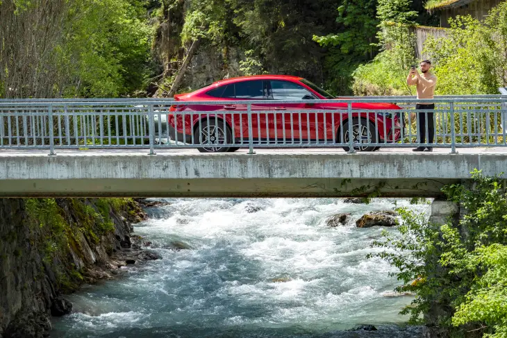 Mercedes-Benz GLC Coupe Hakkında Bilmeniz Gerekenler