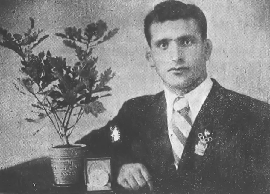 Yaşar Erkan