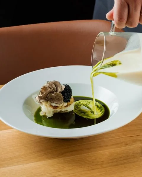 Restaurace Mlynec, fine dining trüflü bir tabak
