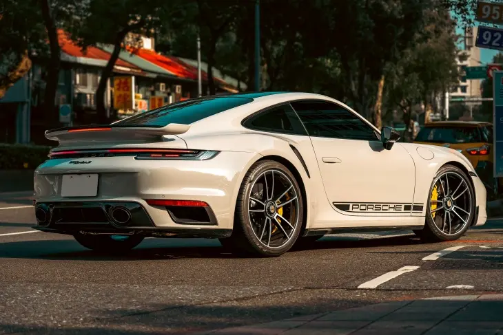 Porsche 911 Hakkında Bilmeniz Gerekenler