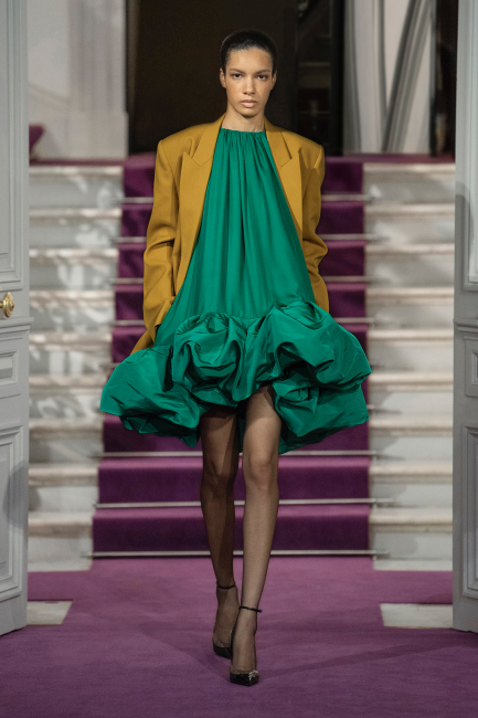 Valentino 2024 İlkbahar Haute Couture Koleksiyonu