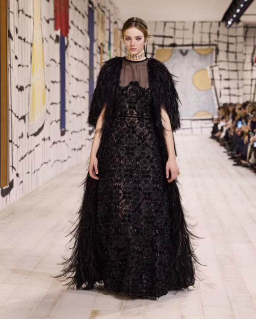 Paris Haute Couture İlkbahar 2024 Koleksiyonları