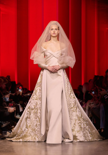 Paris Haute Couture İlkbahar 2024 Koleksiyonları