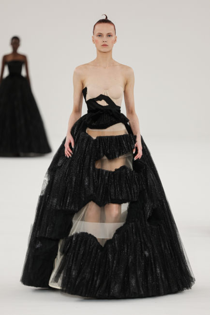 Paris Haute Couture İlkbahar 2024 Koleksiyonları