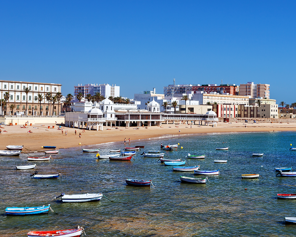Atlantik’in Sonsuz Manzarasıyla Cádiz Seyahat Rehberi
