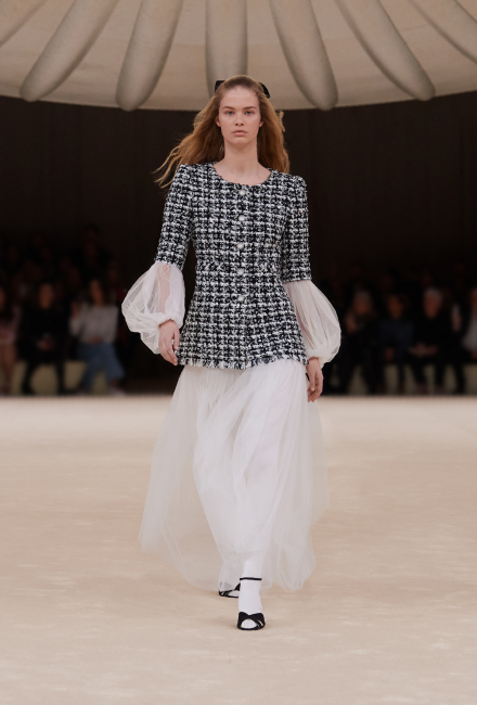 Chanel 2024 İlkbahar Haute Couture Defilesi