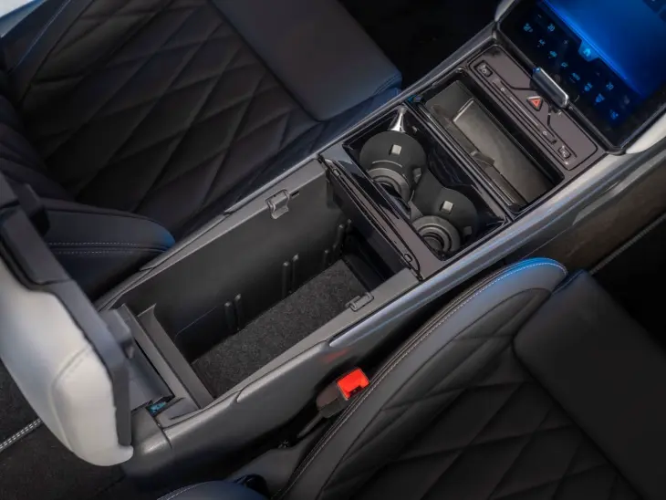 Yeni Ford Explorer: Efsane Artık Elektrikli
