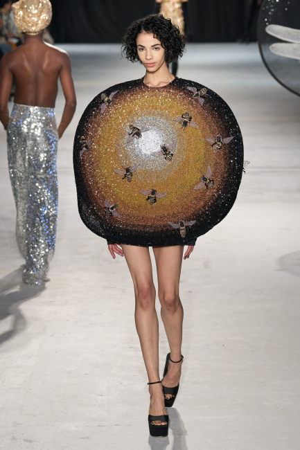 Paris Haute Couture İlkbahar 2024 Koleksiyonları