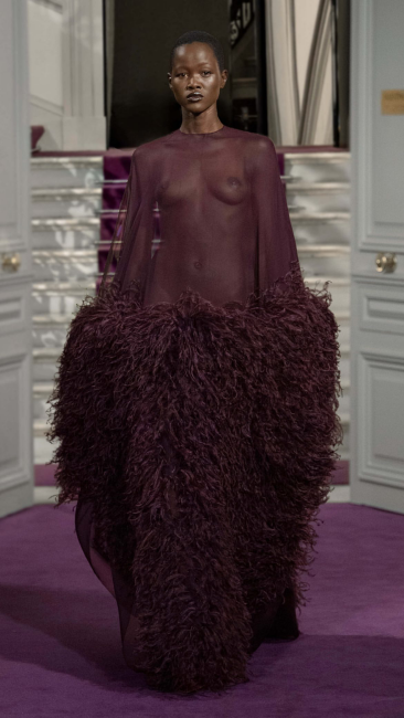 Paris Haute Couture İlkbahar 2024 Koleksiyonları