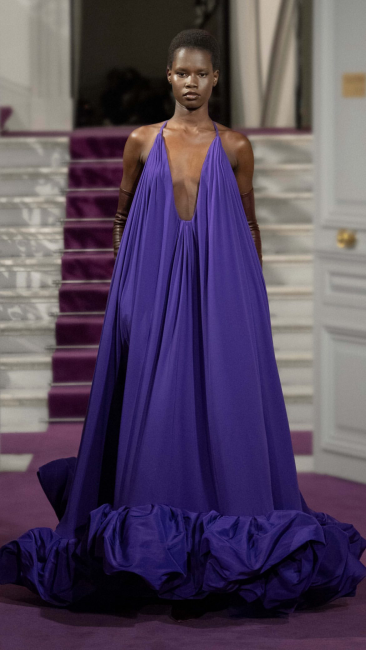 Paris Haute Couture İlkbahar 2024 Koleksiyonları