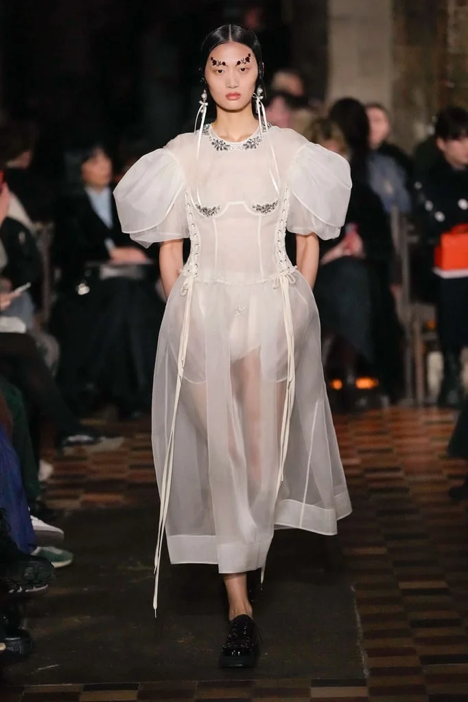 Londra Moda Haftası Sonbahar/Kış 2024-2025 Koleksiyonları