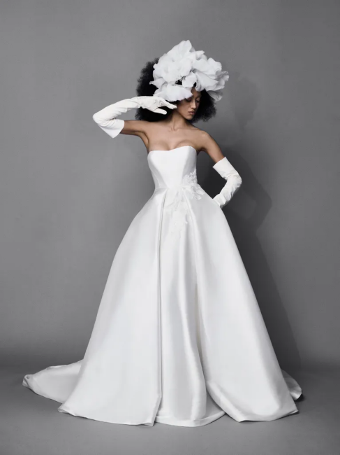 Vera Wang 2024 Gelinlik Modelleri
