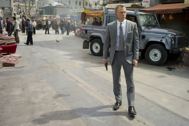 Geçmişten Bugüne James Bond Filmlerinde Yer Alan Land Rover Modelleri