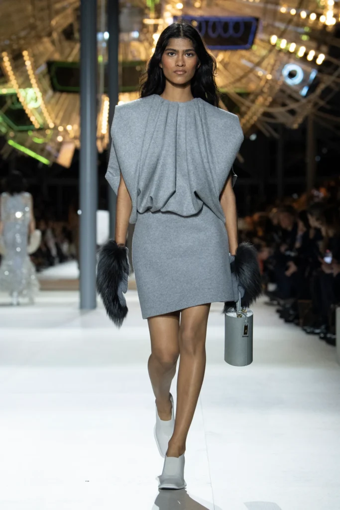 Paris Moda Haftası Sonbahar/Kış 2024-2025 Koleksiyonları