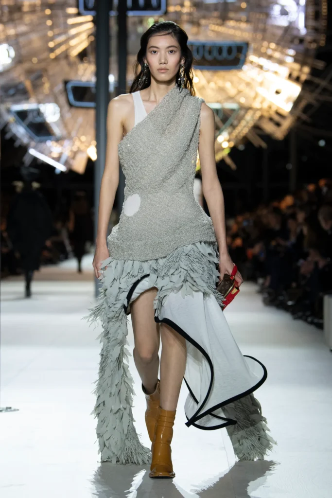 Paris Moda Haftası Sonbahar/Kış 2024-2025 Koleksiyonları