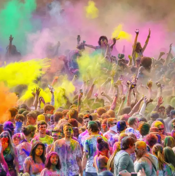 Rengarenk Holi Festivali Hakkında Her Şey