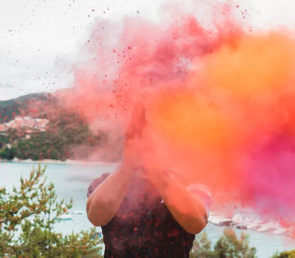 Rengarenk Holi Festivali Hakkında Her Şey