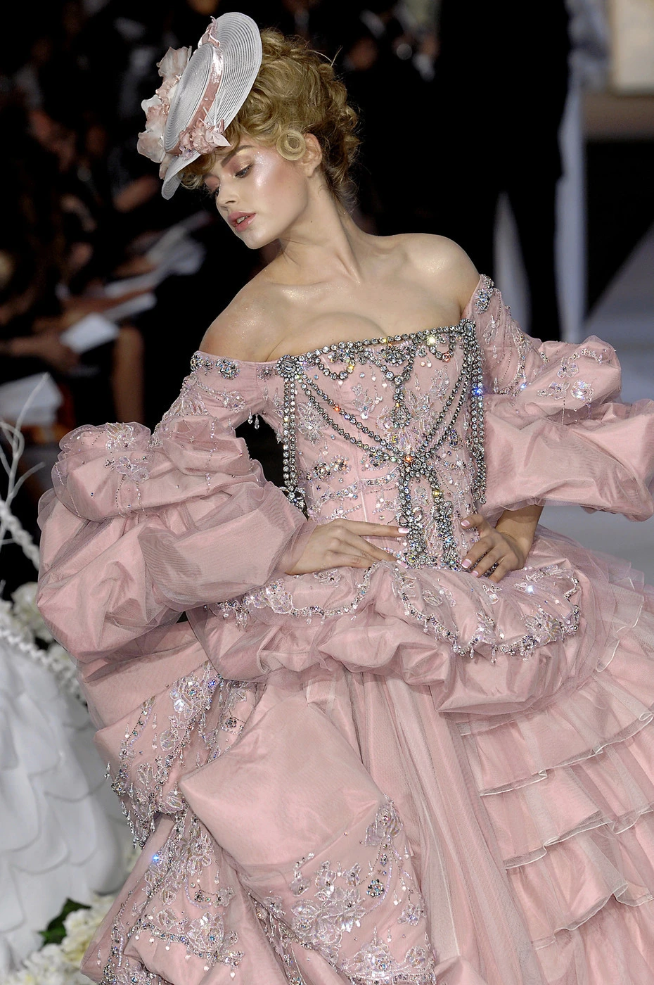 Dünden Bugüne Haute Couture