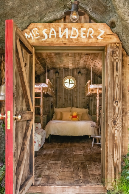 Ekranların En Ünlü Airbnb Evleri