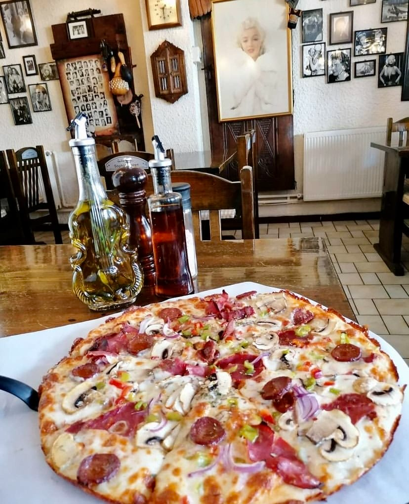 Hollywood Pizza Ankara – ince hamurlu bol malzemeli pizza servisi