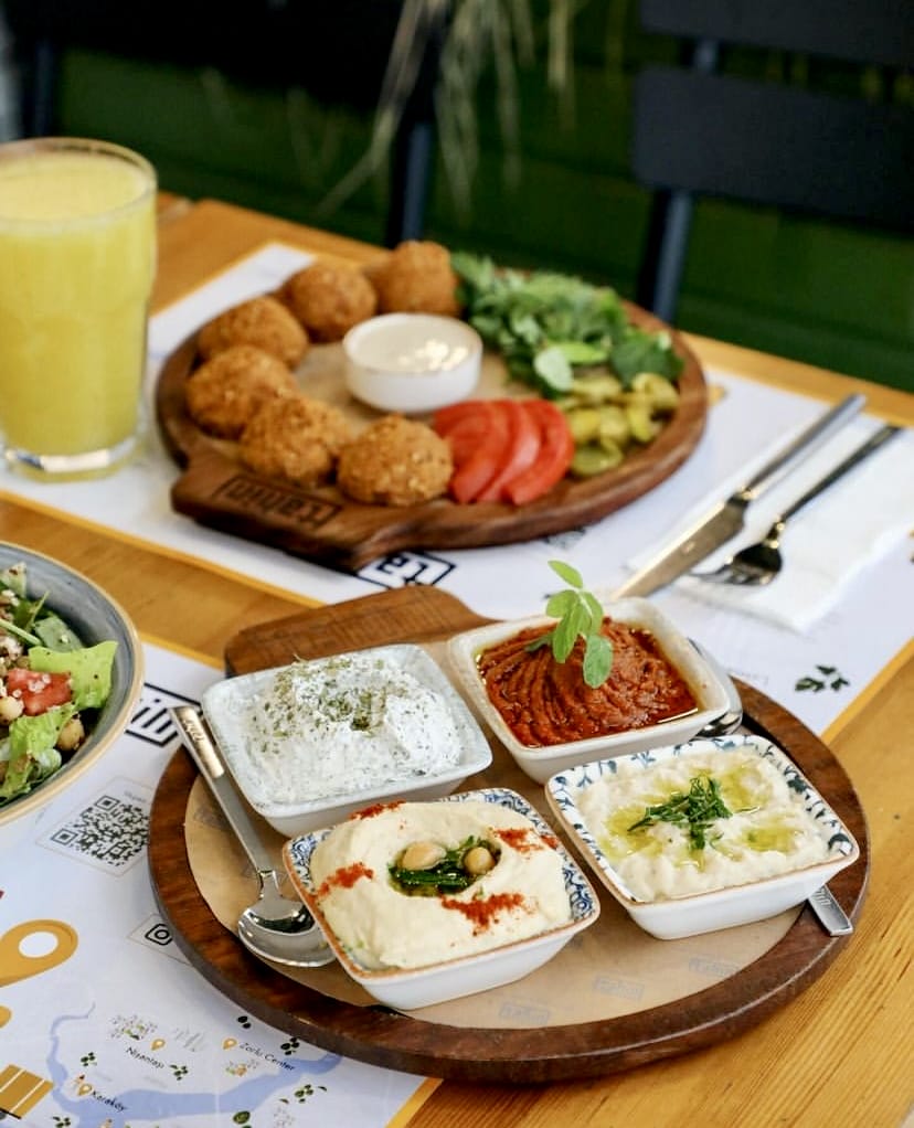İstanbul’daki En İyi Vegan Restoranlar: Bitkisel Mutfağın Öne Çıkan Adresleri