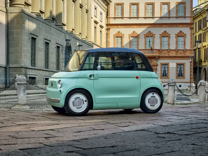 Mikromobilitenin Tarz Hali: Fiat Topolino Hakkında Bilmeniz Gerekenler
