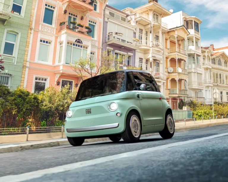 Mikromobilitenin Tarz Hali: Fiat Topolino Hakkında Bilmeniz Gerekenler