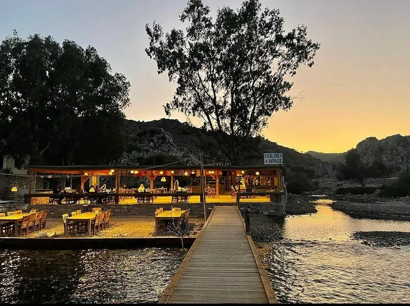 Tekneyle Gidebileceğiniz En Lezzetli 10 Restoran