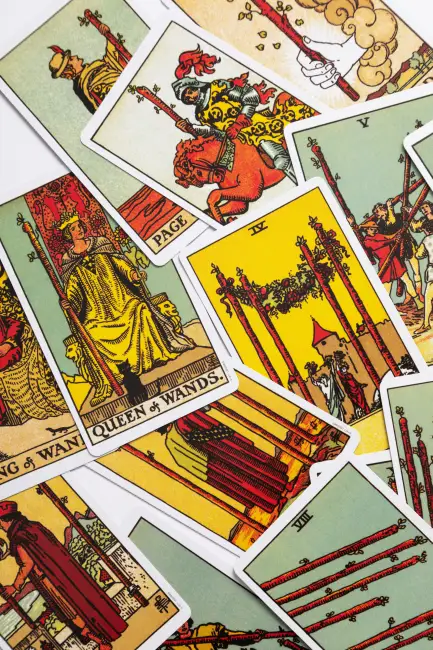 Tarot Kartları Ne Anlatır? Anlamlarıyla Kapsamlı Rehber