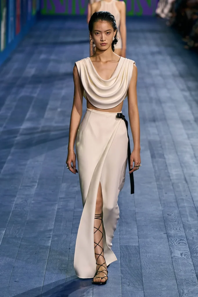 Dior'dan Antik Yunan Atletizmine Couture Dokunuşu
