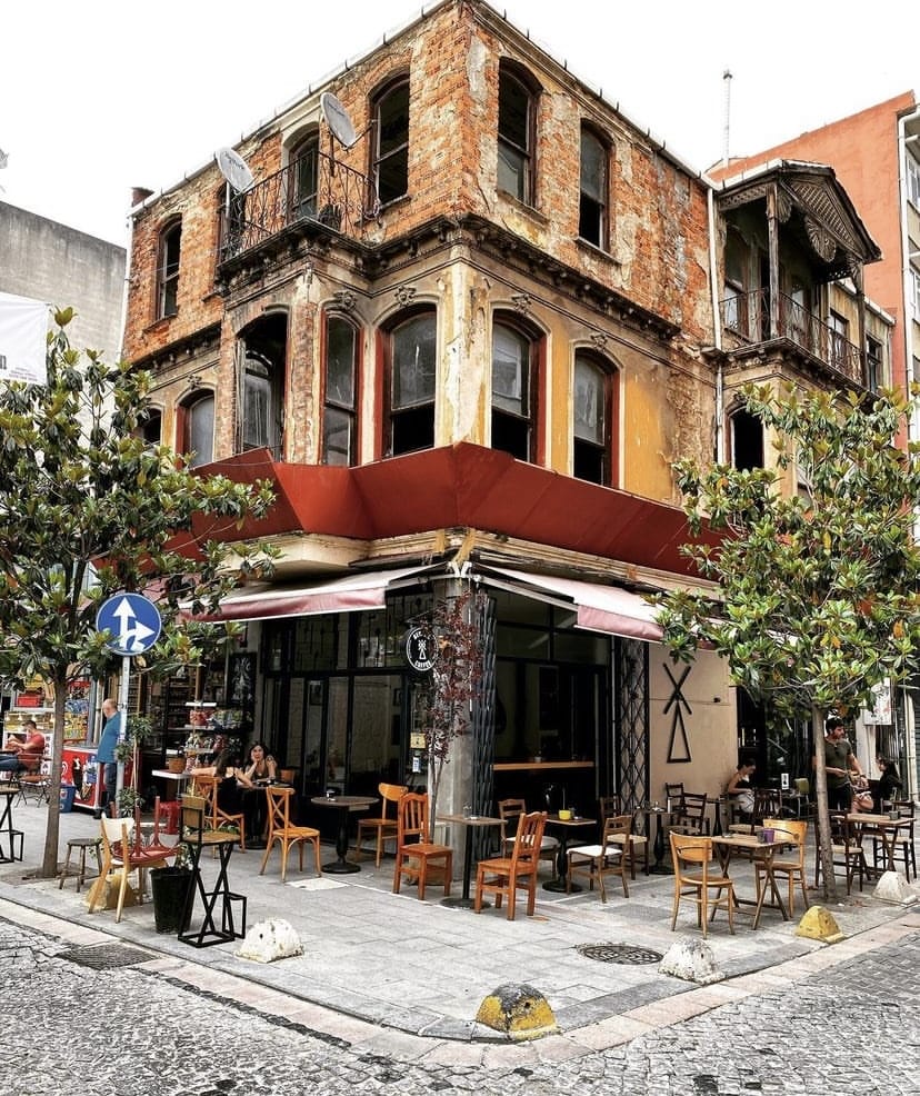 Yeldeğirmeni’nin En İyi Mekanları