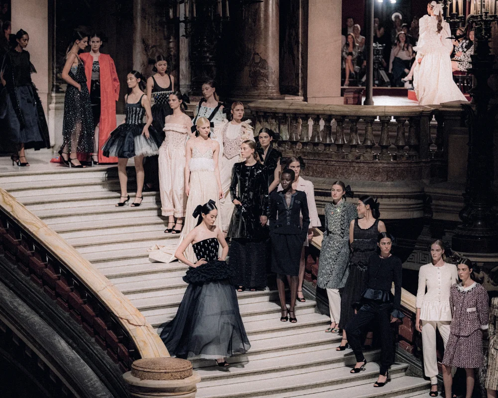 Chanel Haute Couture Koleksiyonu ile Operaya Dönüyor