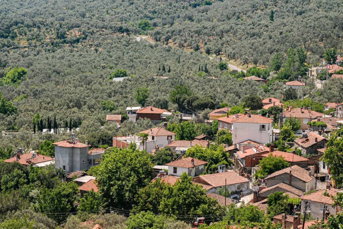 Bir Kez Gidenin Tekrar Döndüğü Edremit’in En İyi Restoranları