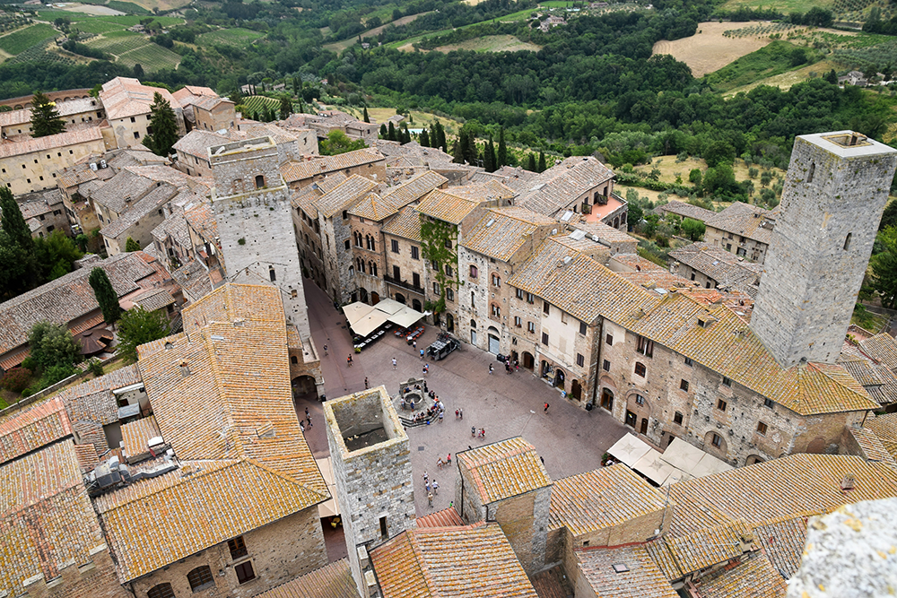 Toskana gezilecek yerler arasında Orta Çağ kuleleriyle San Gimignano