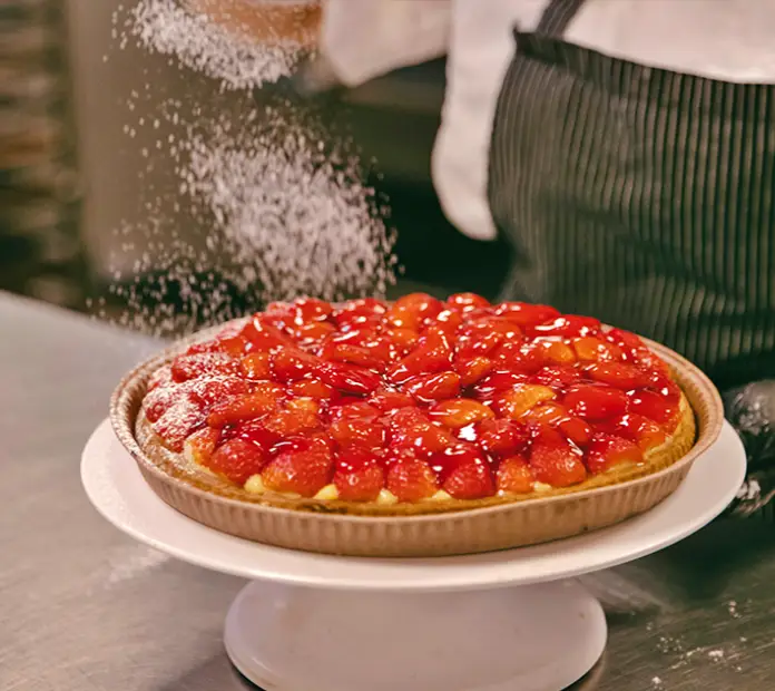 Milano’nun sokak kültürüne yerleşmiş güçlü bir bakery markası olan Princi, şehir genelindeki lokasyonlarıyla gündelik lezzet ritüellerinin vazgeçilmez duraklarından biri.