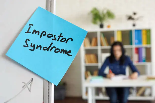 İmpostor Sendromuyla Nasıl Başa Çıkabiliriz?