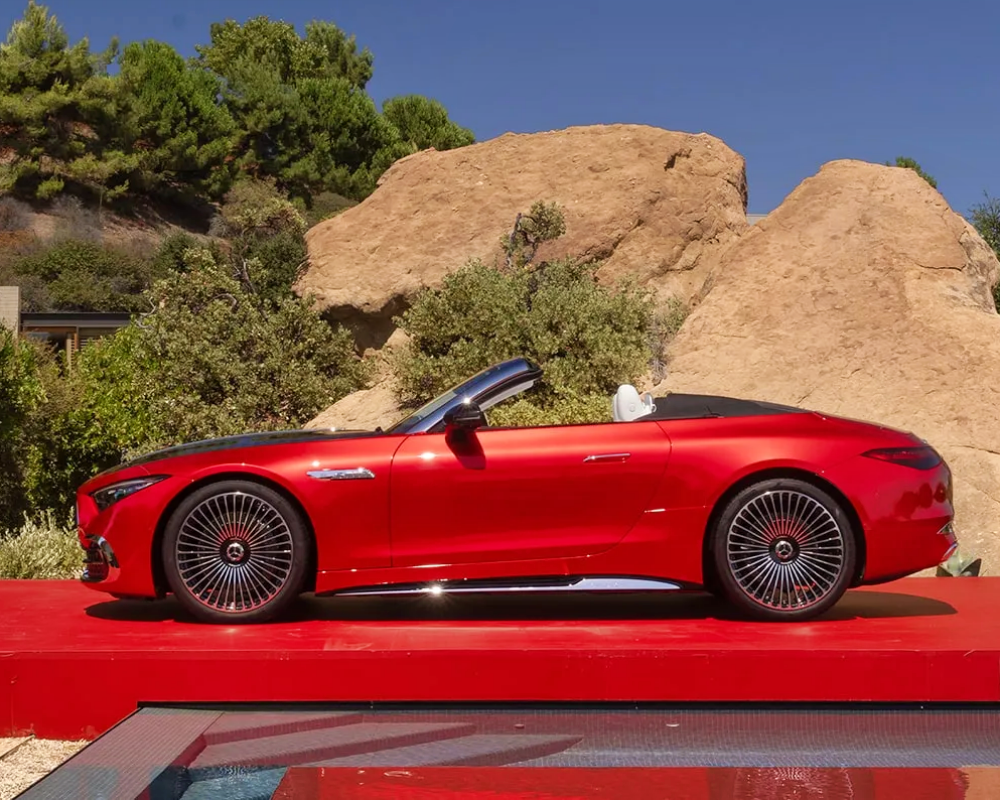 Maybach SL 680 ile Lüks Artık Daha Sportif