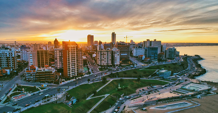 Buenos Aires şehrinin tepeden görüntüsü.