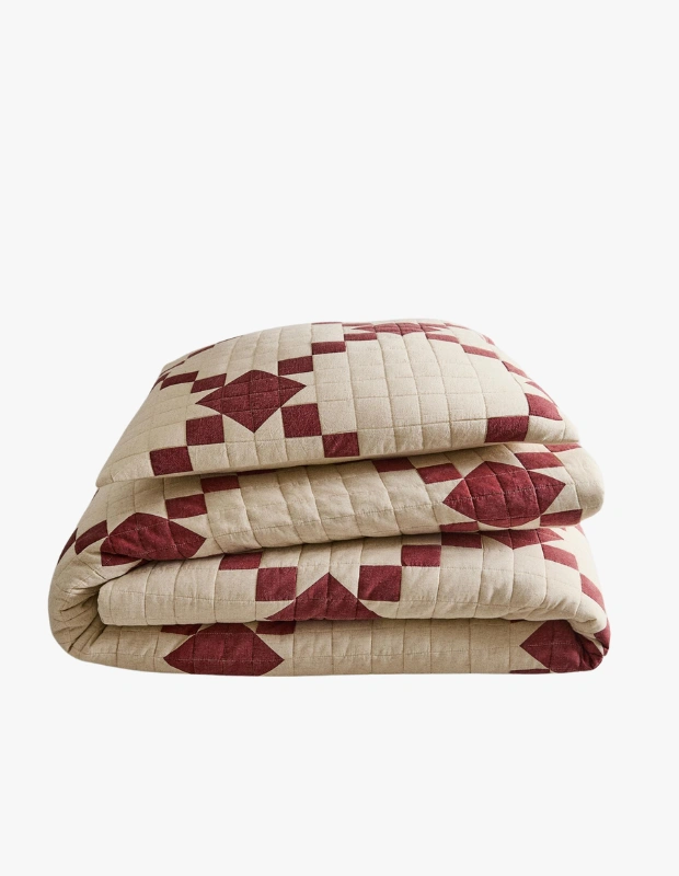 Zara Home
Yılbaşı Kırkyama Kapitoneli Yorgan