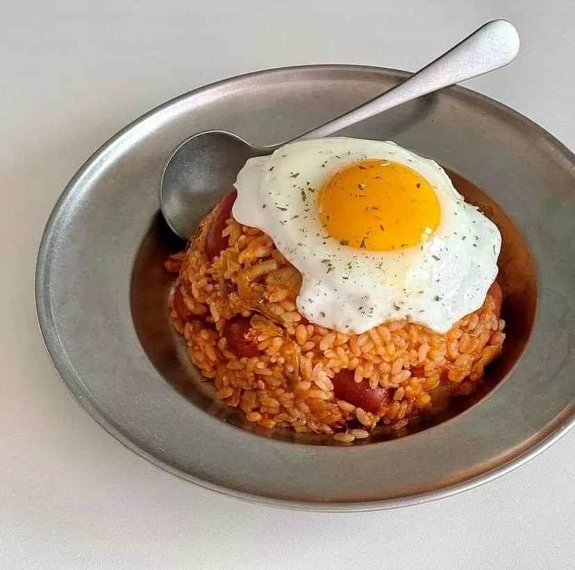 İstanbul’un En İyi Kore Restoranları: Bibimbap’tan BBQ’ya Lezzet Durakları