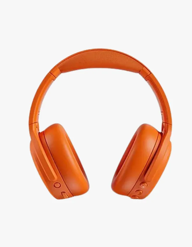 Turuncu Skullcandy Crusher ANC 2 kablosuz kulak üstü kulaklık, geniş kulak yastıkları ve kafa bandıyla önden görünüm.